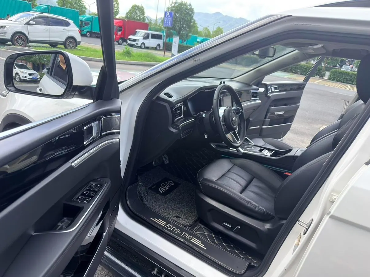 ZotyeT700 1.8T photo 9