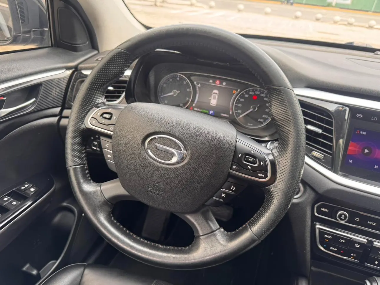 GAC Trumpchi GS8 2.0T photo 10