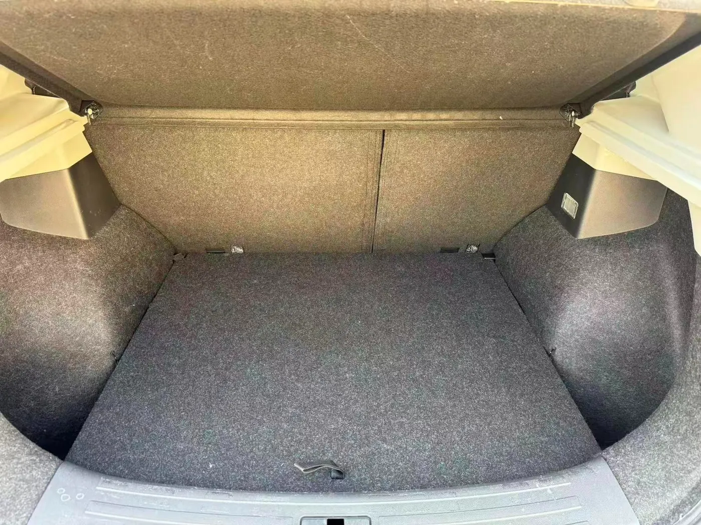 MG ZS 1.5L photo 11