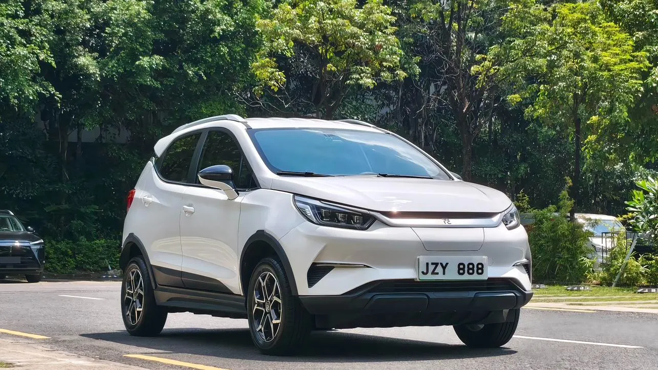 BYD Yuan Pro 401KM 8000 photo 3