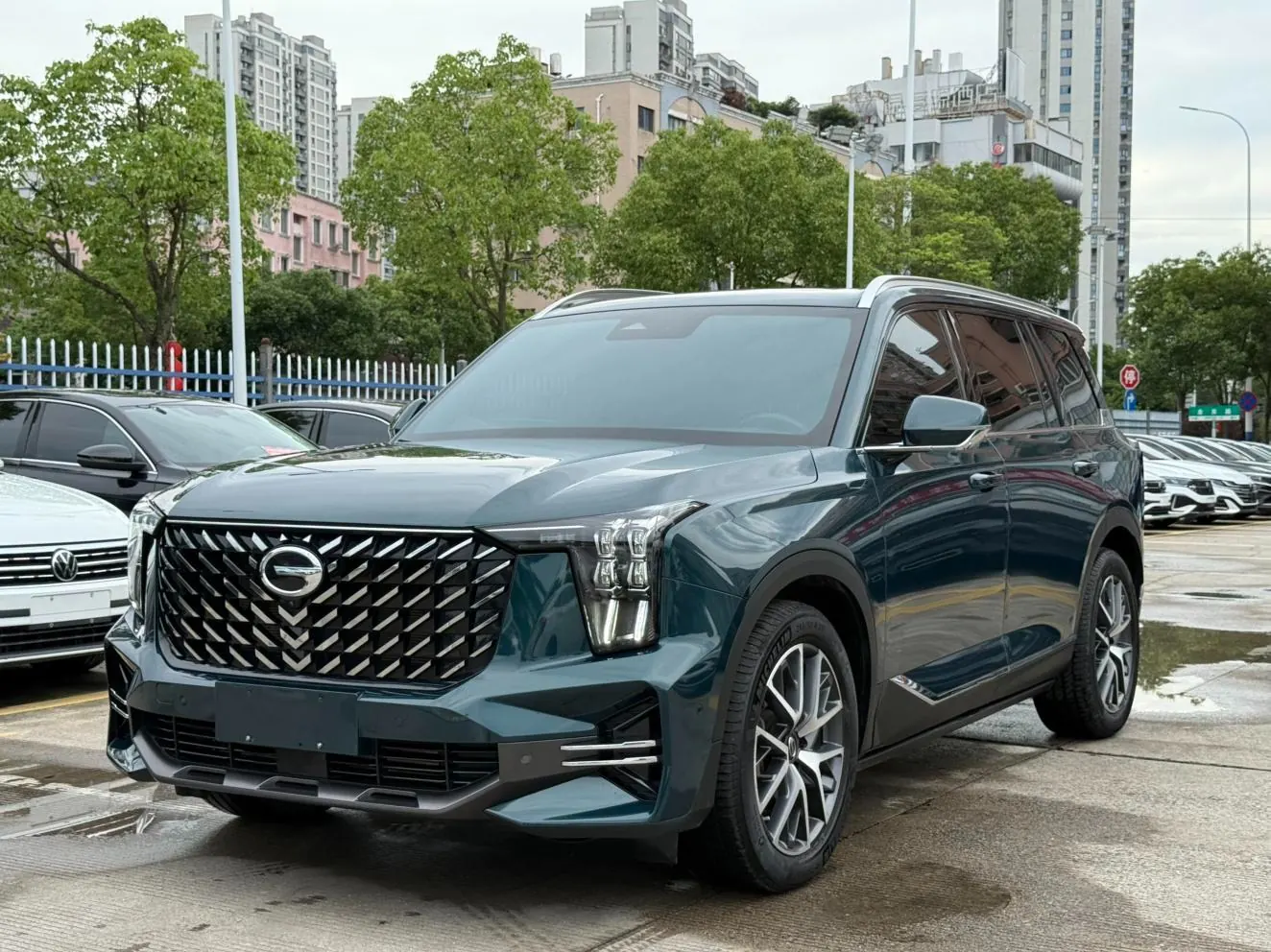 GAC Trumpchi GS8,2.0t