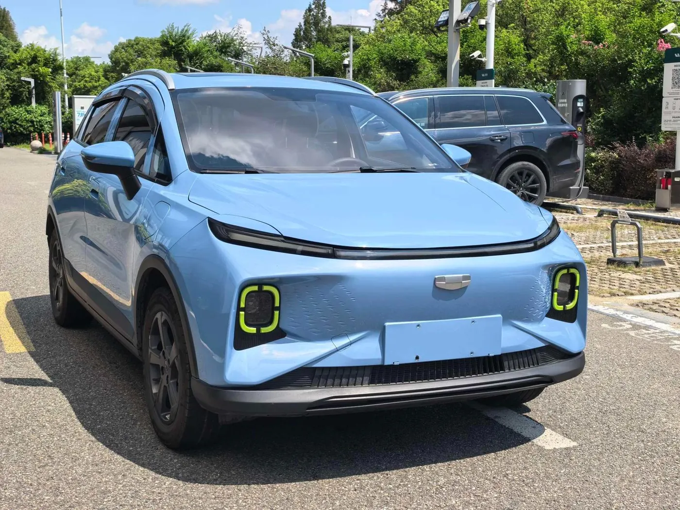 Geely Geometry E Firefly 401KM photo 2
