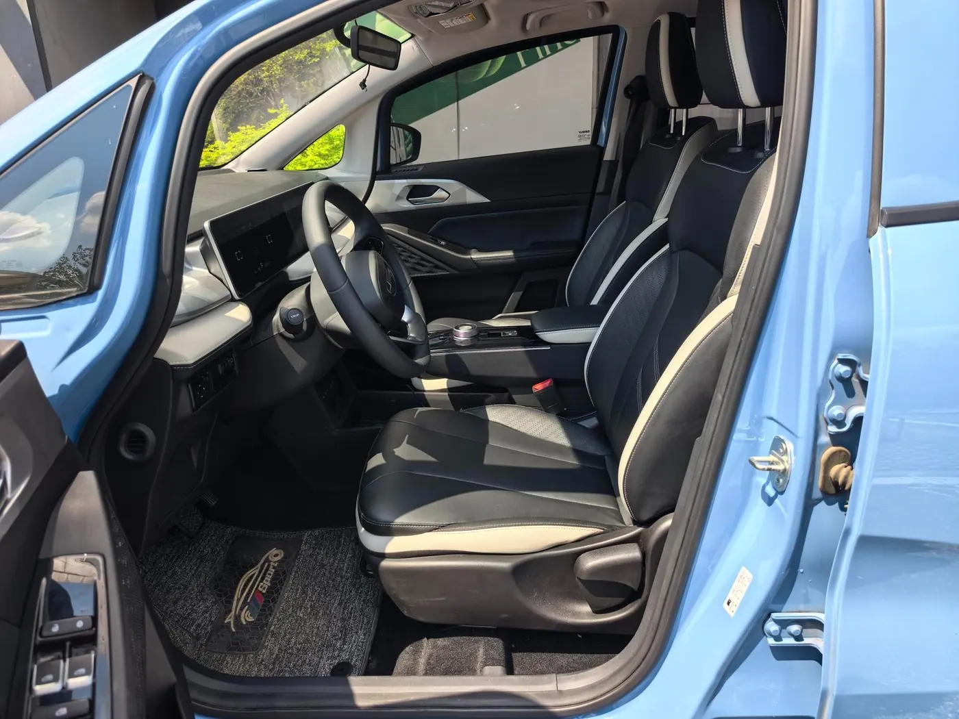 Geely Geometry E Firefly 401KM photo 7