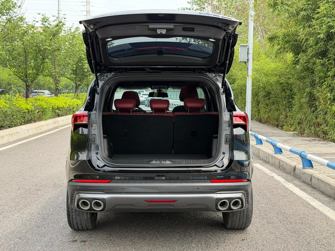 Jetour X70 PLUS 1.5T DCT PLUS photo 7