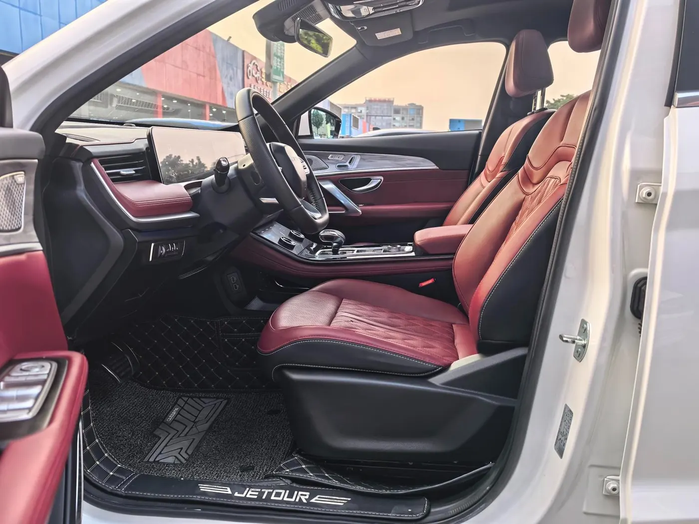 Jetour X70 PLUS 1.6T DCT PLUS photo 5