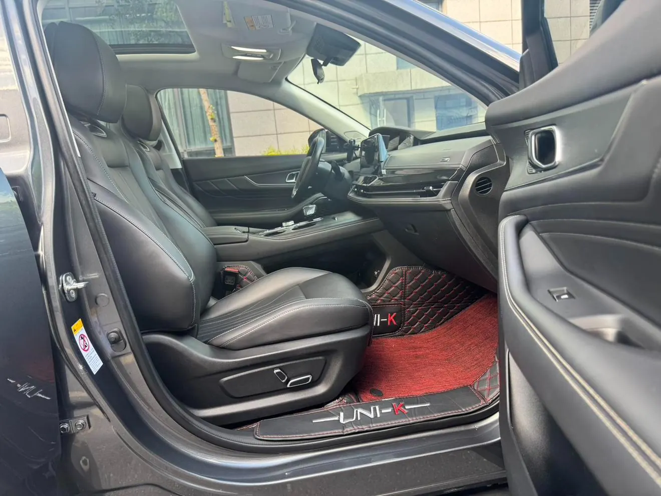 Changan UNI-K 2.0T photo 10