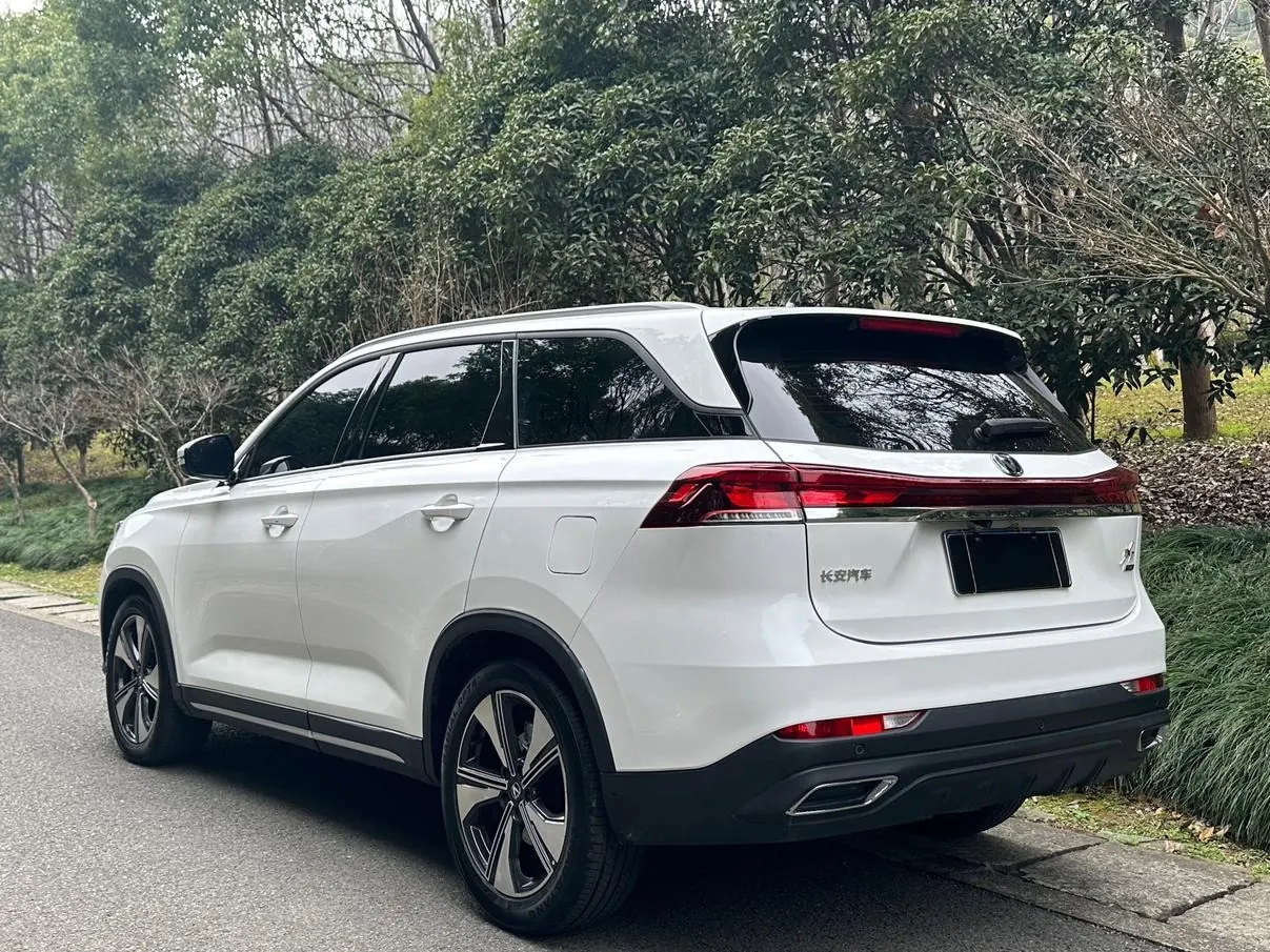 Changan X7 PLUS 1.5T DCT photo 4