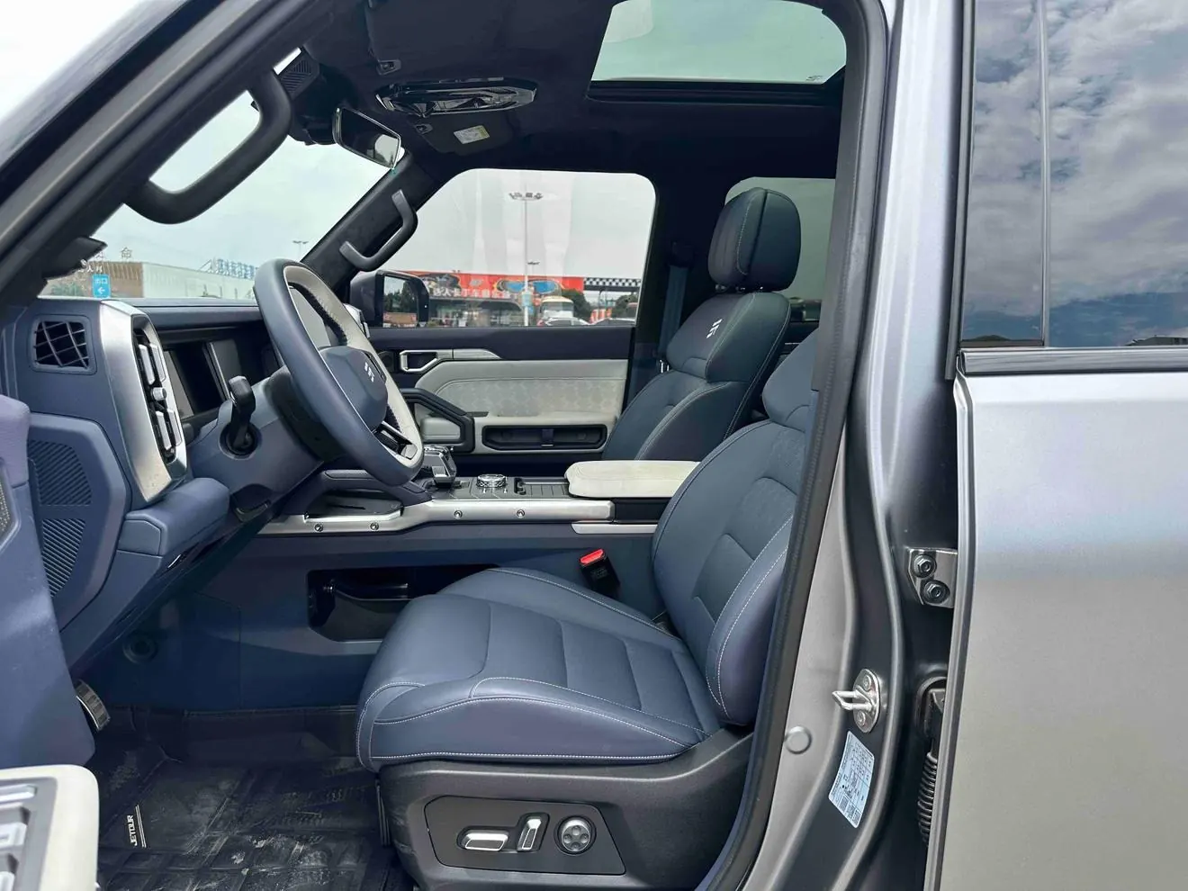 Jetour Traveler C- 1.5TD 208km photo 8