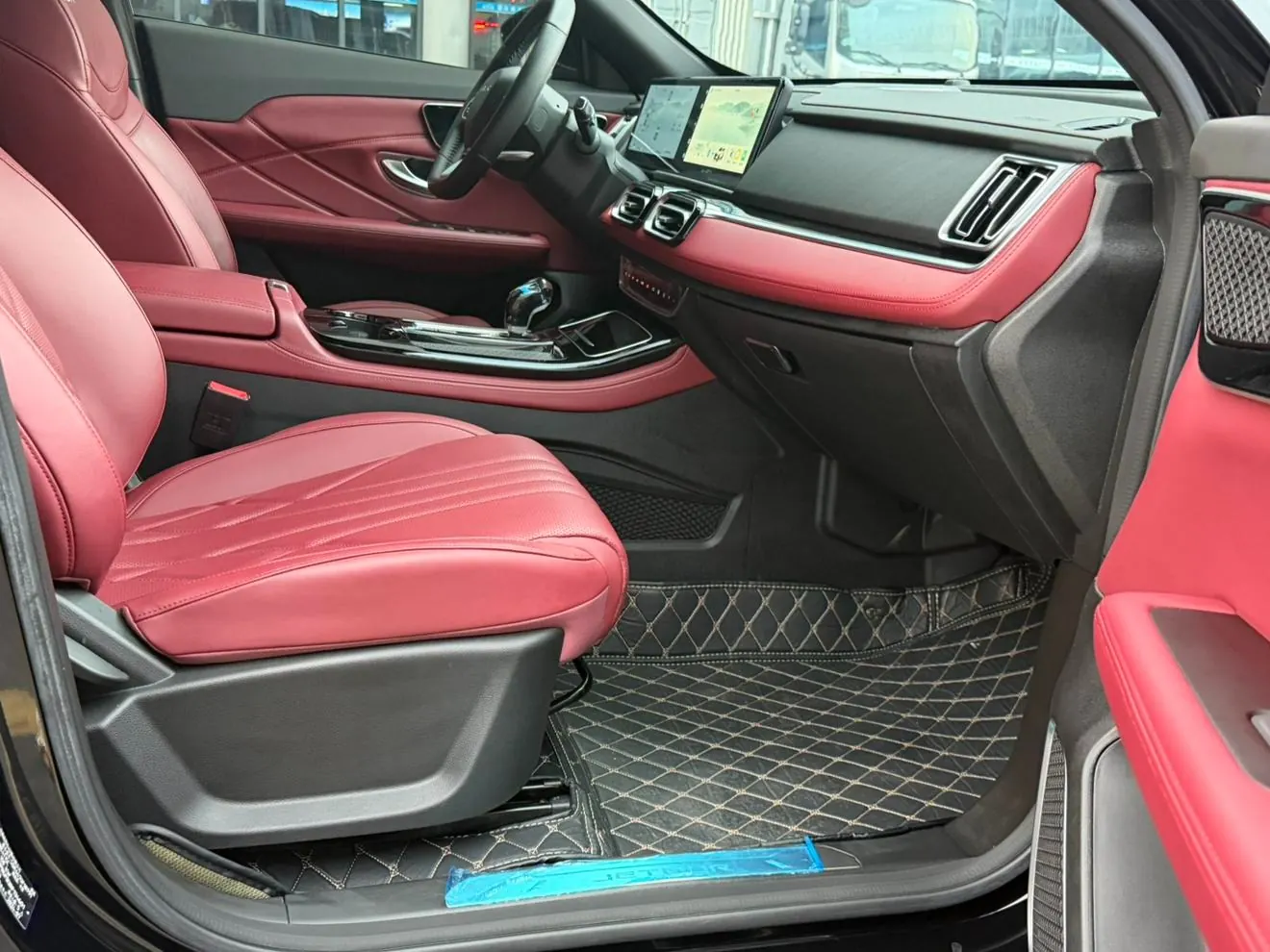 Jetour X70 PLUS 1.5T 6DCT photo 4